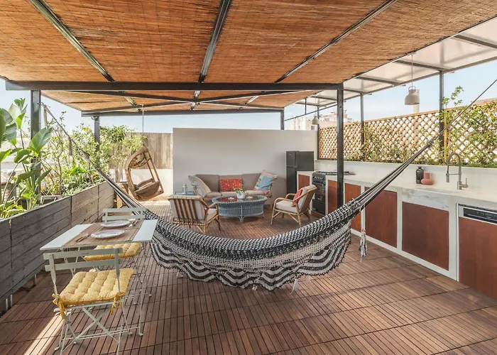 Unique Solar Penthouse With Jacuzzi And Sauna In Central Athens